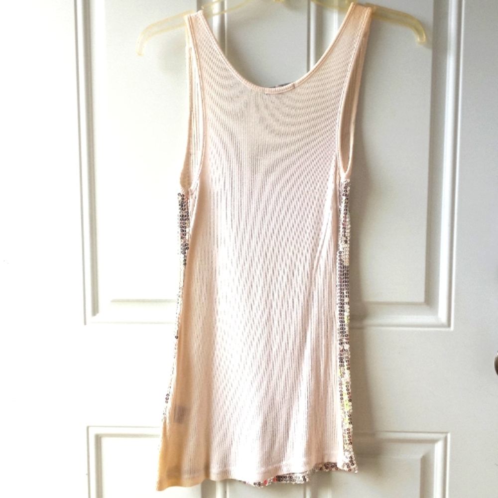 🦋Sequin tank top,Medium🦋 - Picture 6 of 6